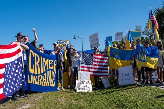 Сотні тисяч українців у&nbsp;США опинилися під загрозою депортації: арештовують навіть з&nbsp;легальними документами