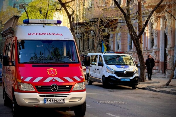 Почти полтора десятка пострадавших: что известно о последствиях ночного удара по Одессе