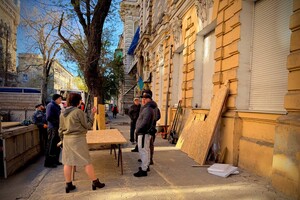 Почти полтора десятка пострадавших: что известно о последствиях ночного удара по Одессе