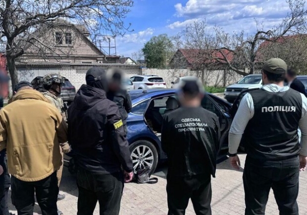 В Одесской области задержали военного радиотелефониста и его знакомую: за что