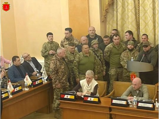 В&nbsp;Одесі загострюється протистояння між ексмером Трухановим та&nbsp;керівництвом міста: що&nbsp;відомо