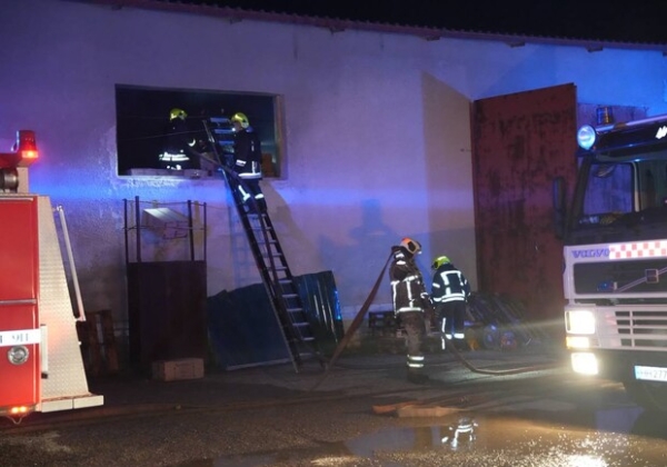Ночная атака дронов на Одессу: полностью разрушен жилой дом Ночная атака дронов на Одессу: полностью разрушен жилой дом